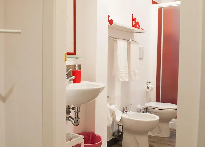 Oda ve Kahvaltı Relais Cola Di Rienzo 4*