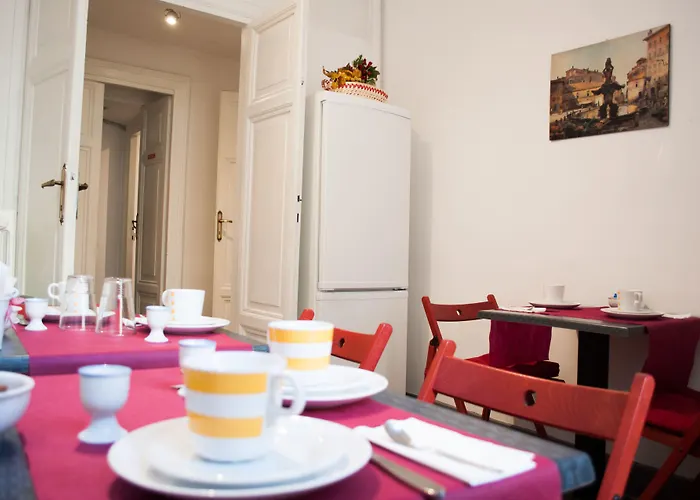 Oda ve Kahvaltı Relais Cola Di Rienzo