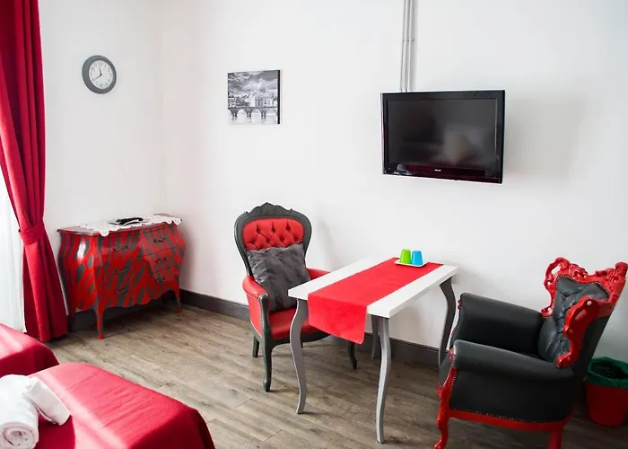 Отель типа "постель и завтрак" Relais Cola Di Rienzo